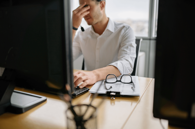 Cómo saber si necesitas gafas para trabajar con ordenador
